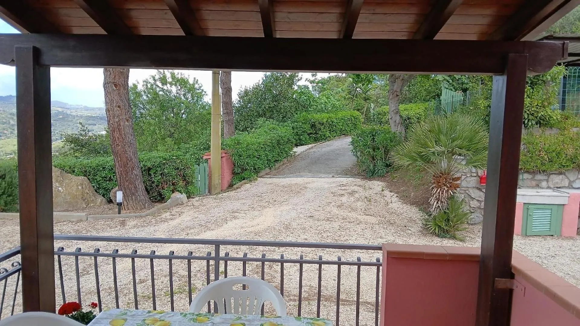 Apartment Ferienwohnung In Capoliveri Mit Schoenem Garten Italy